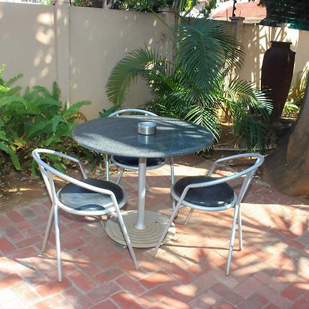 Echo Garden Guesthouse Rustenburg Eksteriør bilde