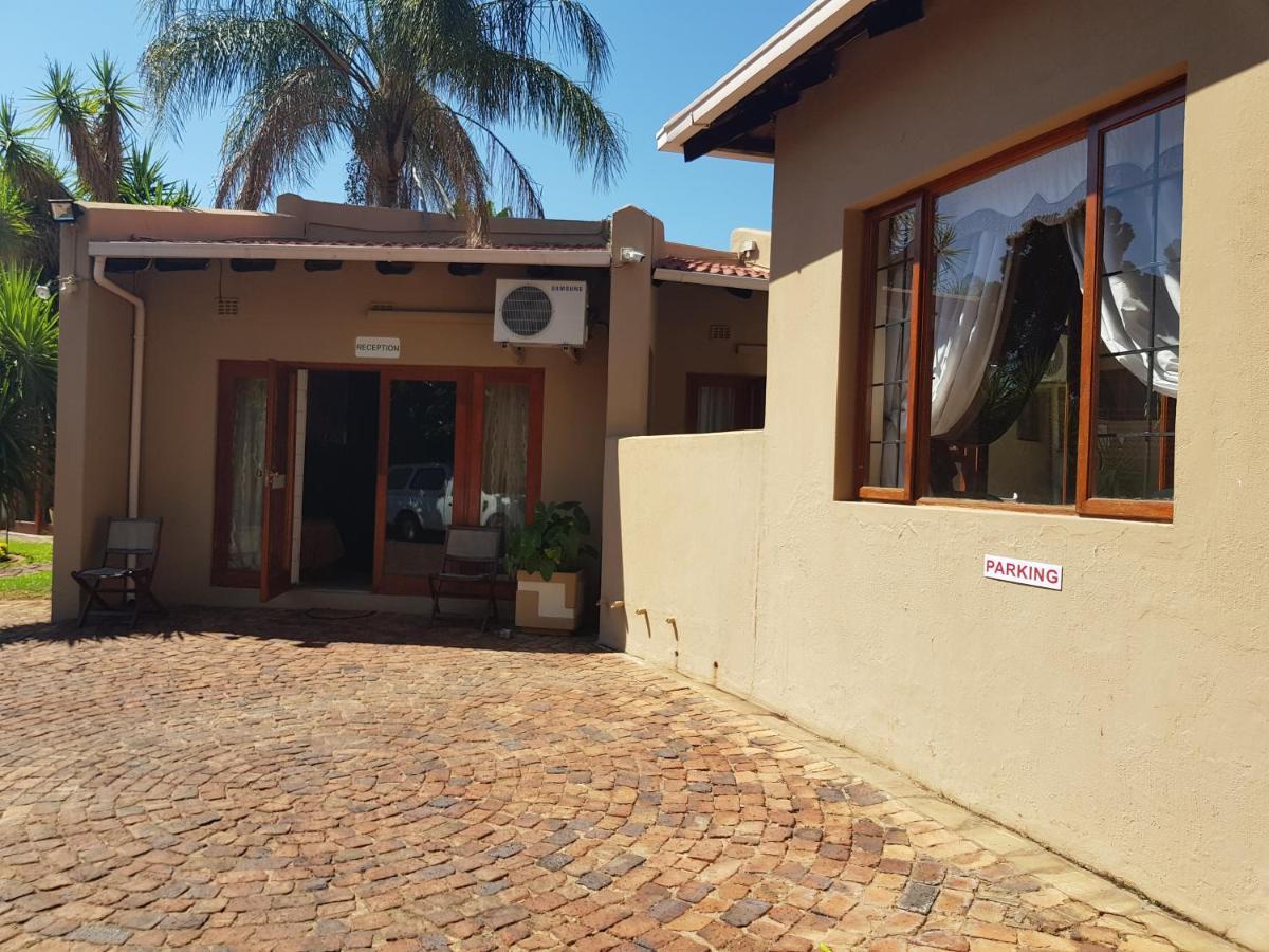 Echo Garden Guesthouse Rustenburg Eksteriør bilde