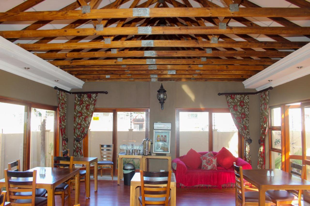 Echo Garden Guesthouse Rustenburg Eksteriør bilde