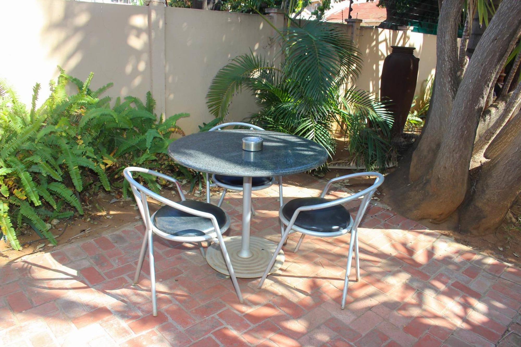 Echo Garden Guesthouse Rustenburg Eksteriør bilde