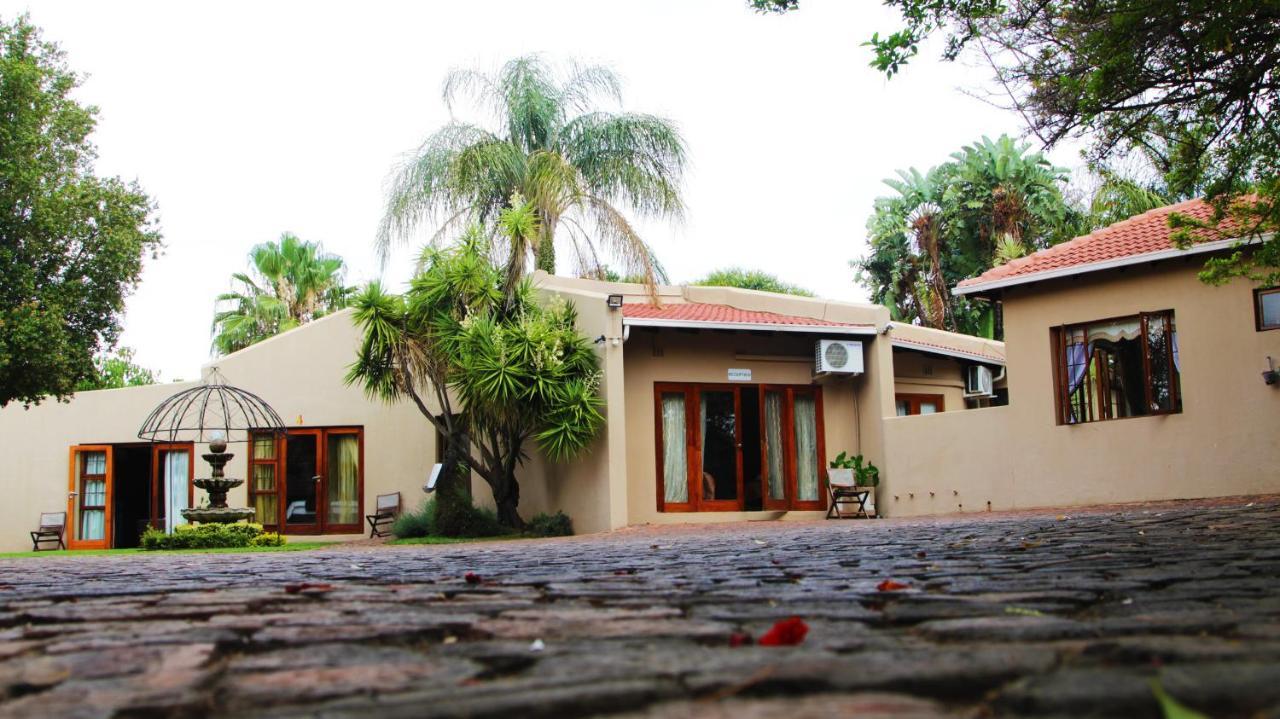 Echo Garden Guesthouse Rustenburg Eksteriør bilde